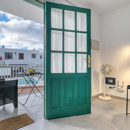 Apartment Carpe Diem - Pool View By Lanzarote Puerto del Carmen (Lanzarote)
